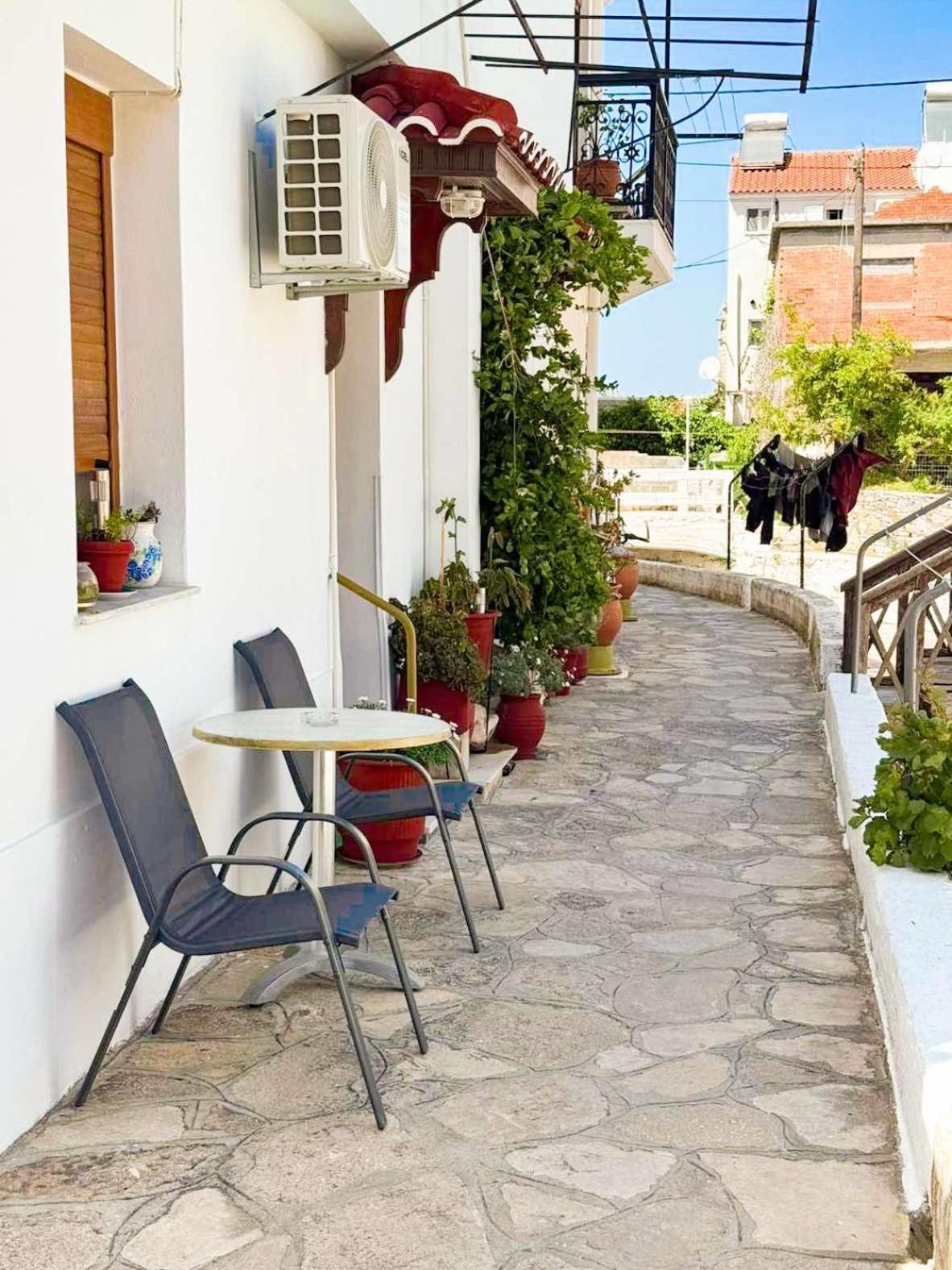Miltiadis Apartments كوكاري المظهر الخارجي الصورة